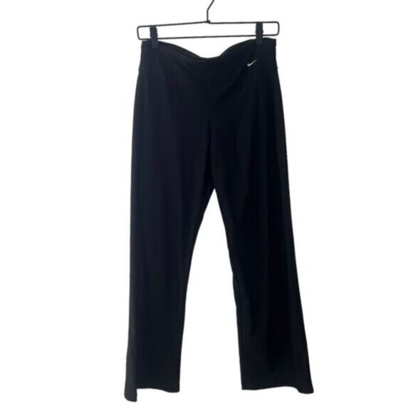 Nike Women’s DriFit Wide Leg Crop Active Pant - Picture 1 of 6